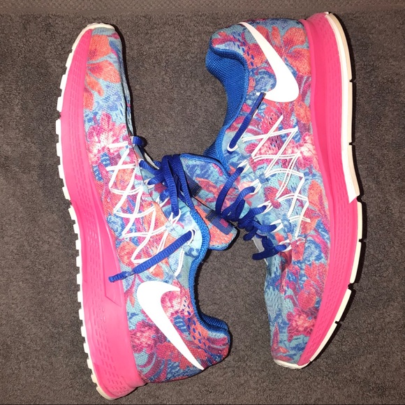nike floral running shoes